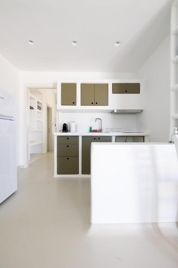 Studio 28 Maragkas Bagian luar foto