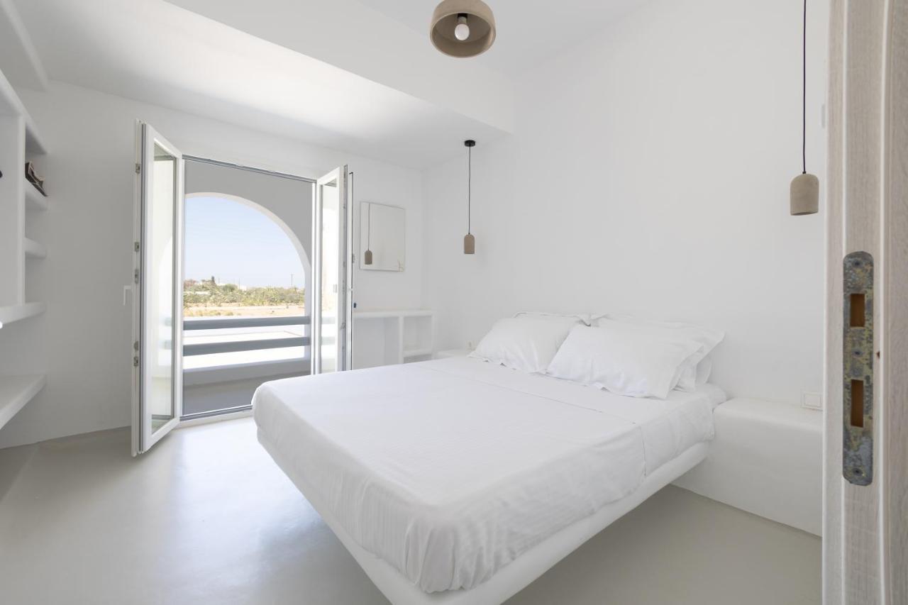 Studio 28 Maragkas Bagian luar foto